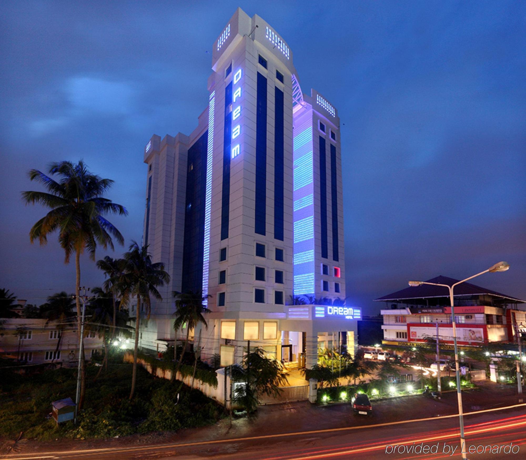 Radisson Blu Kochi Hotel Eksteriør billede